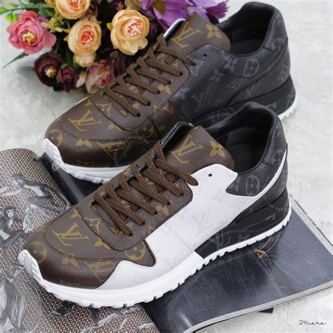 centimetri scarpe louis vuitton|louis vuitton run away sneakers.